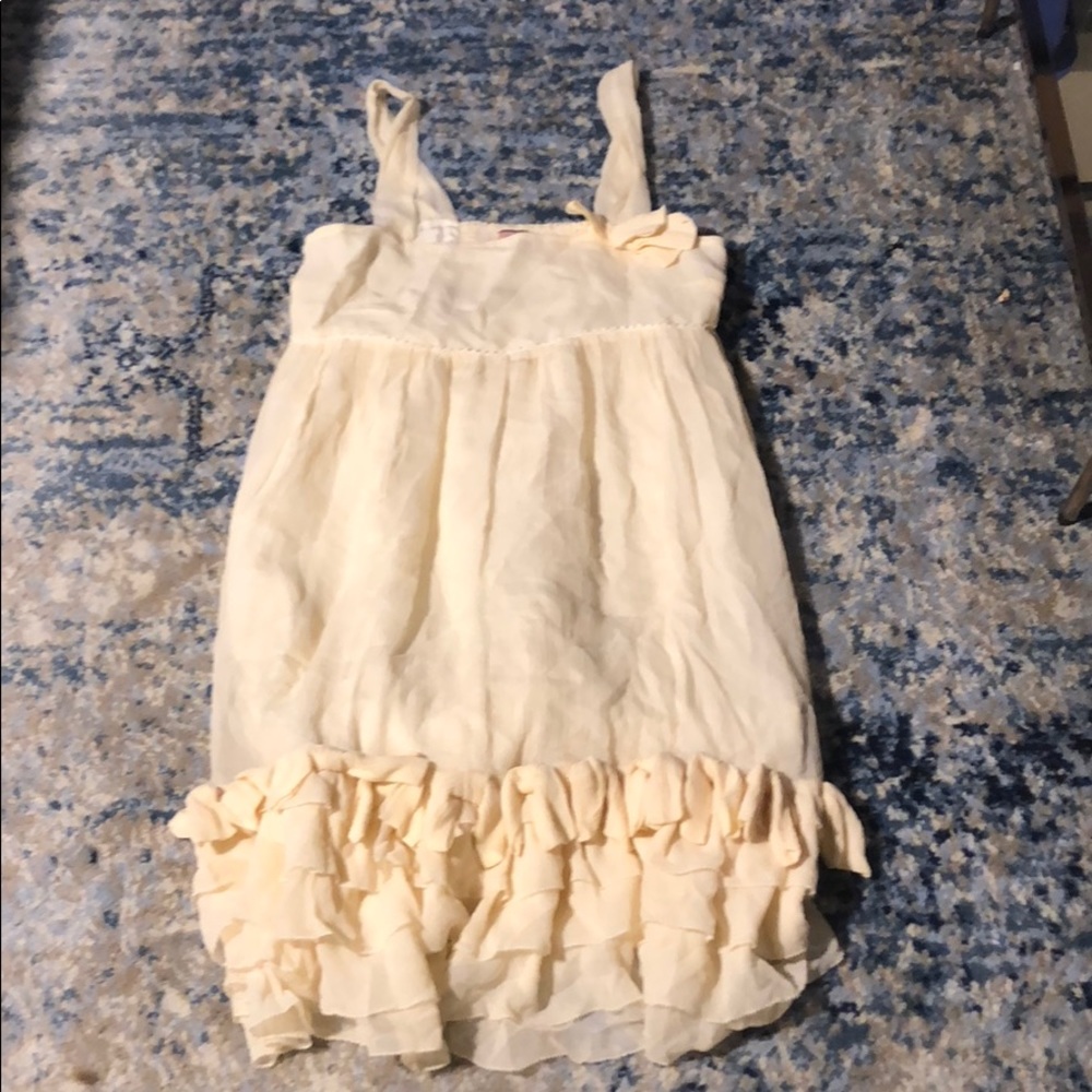 Juicy cream dress